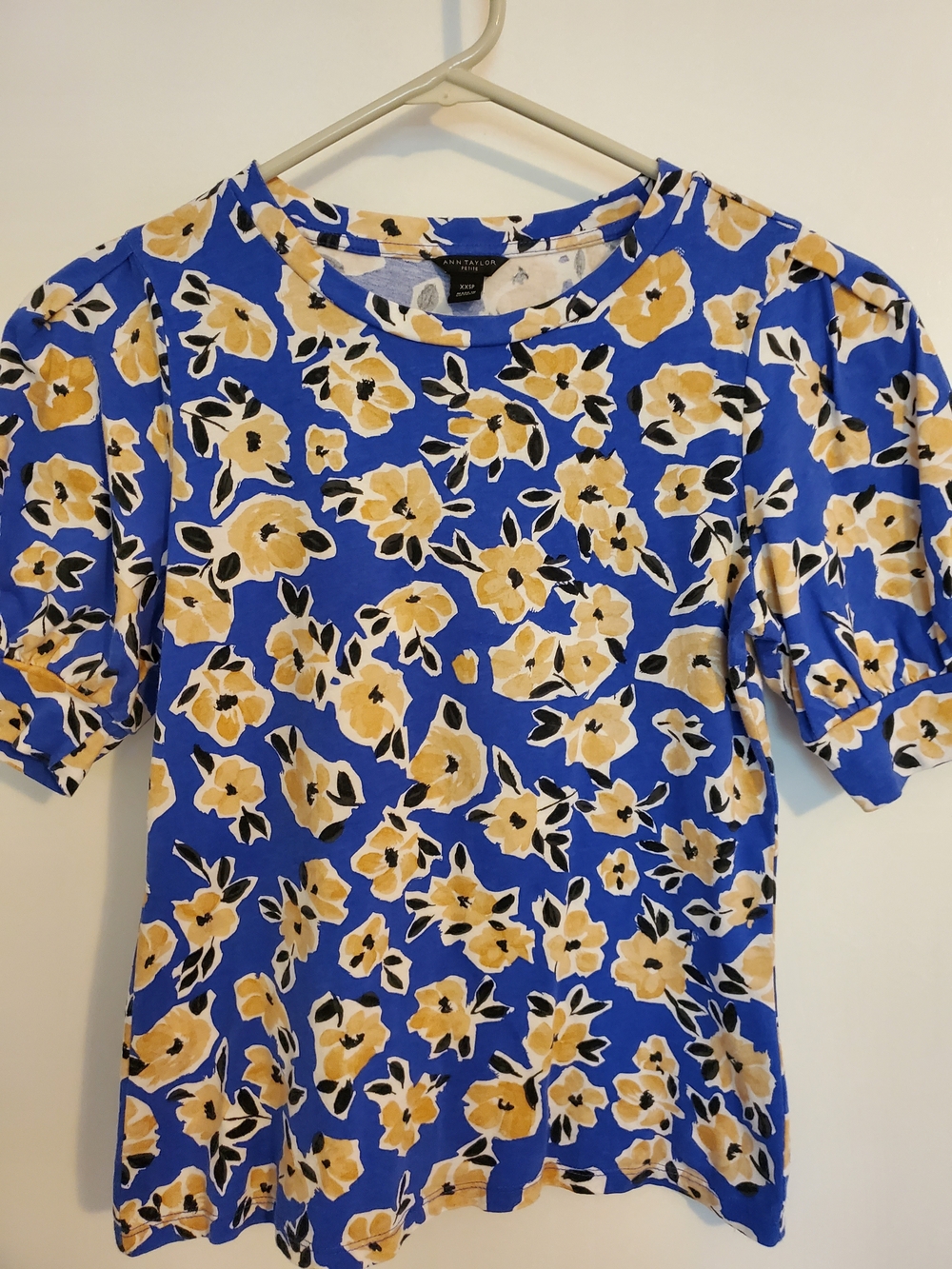Ann Taylor Blue Floral Short-Sleeve Tee